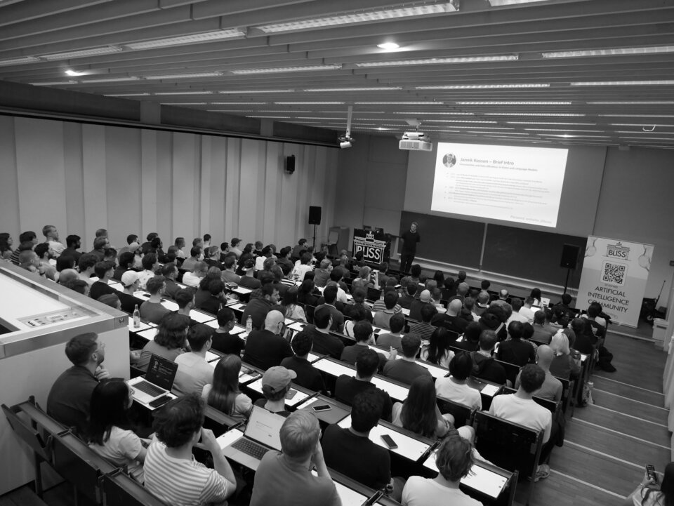 Detecting Hallucinations in Large Language Models Using Semantic Entropy by Jannik Kossen (Meta FAIR) - July 2025